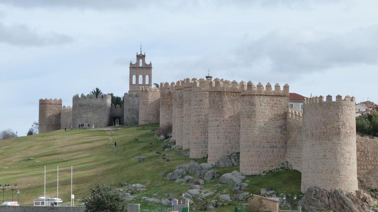 Hostal Mirador De Avila Bagian luar foto