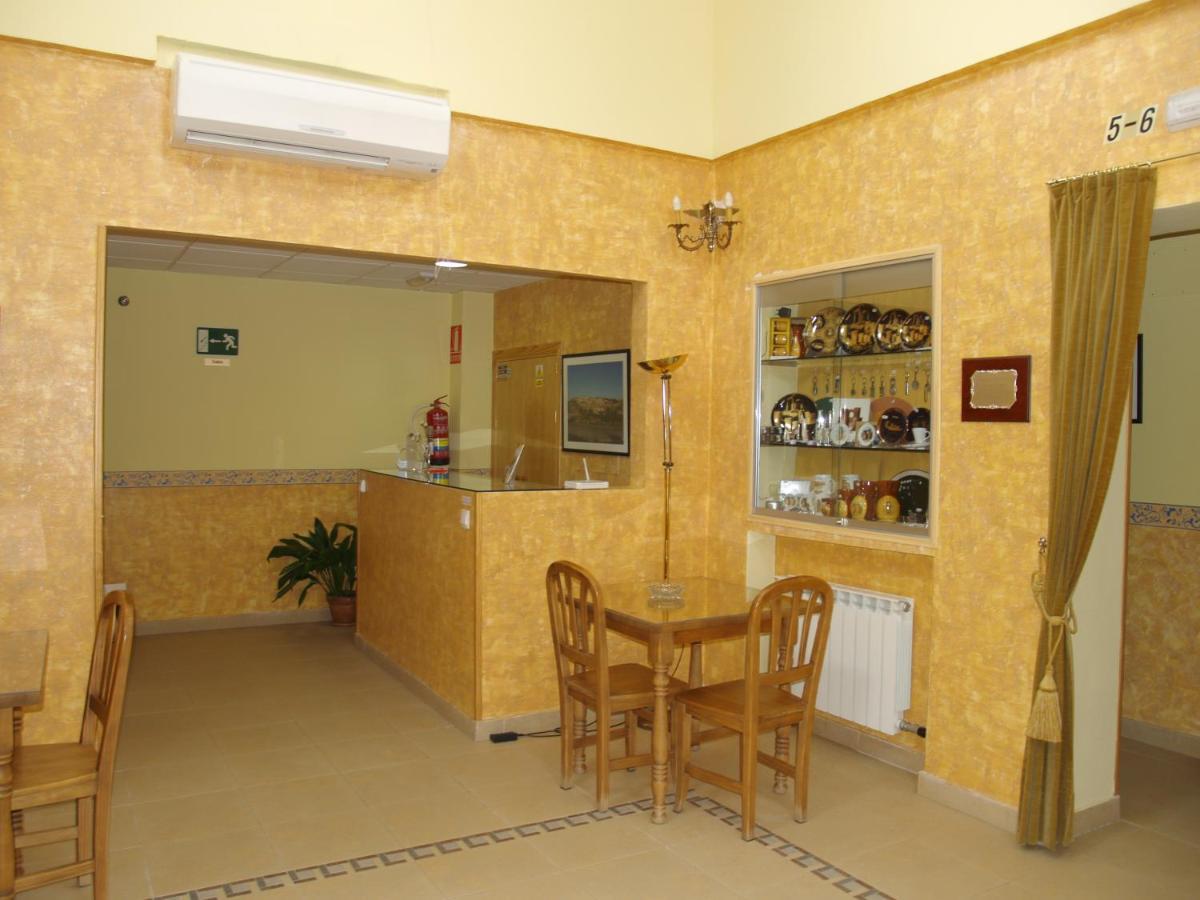 Hostal Mirador De Avila Bagian luar foto