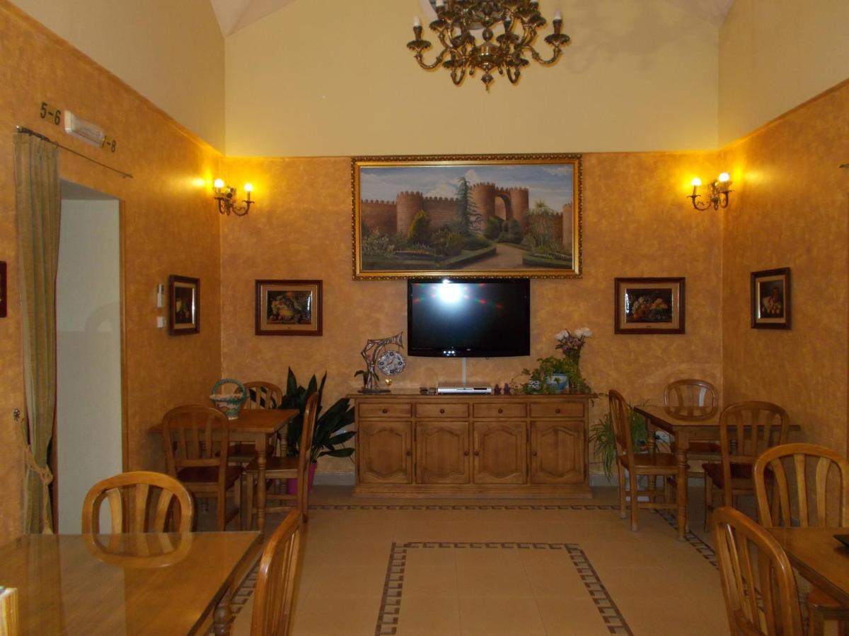 Hostal Mirador De Avila Bagian luar foto