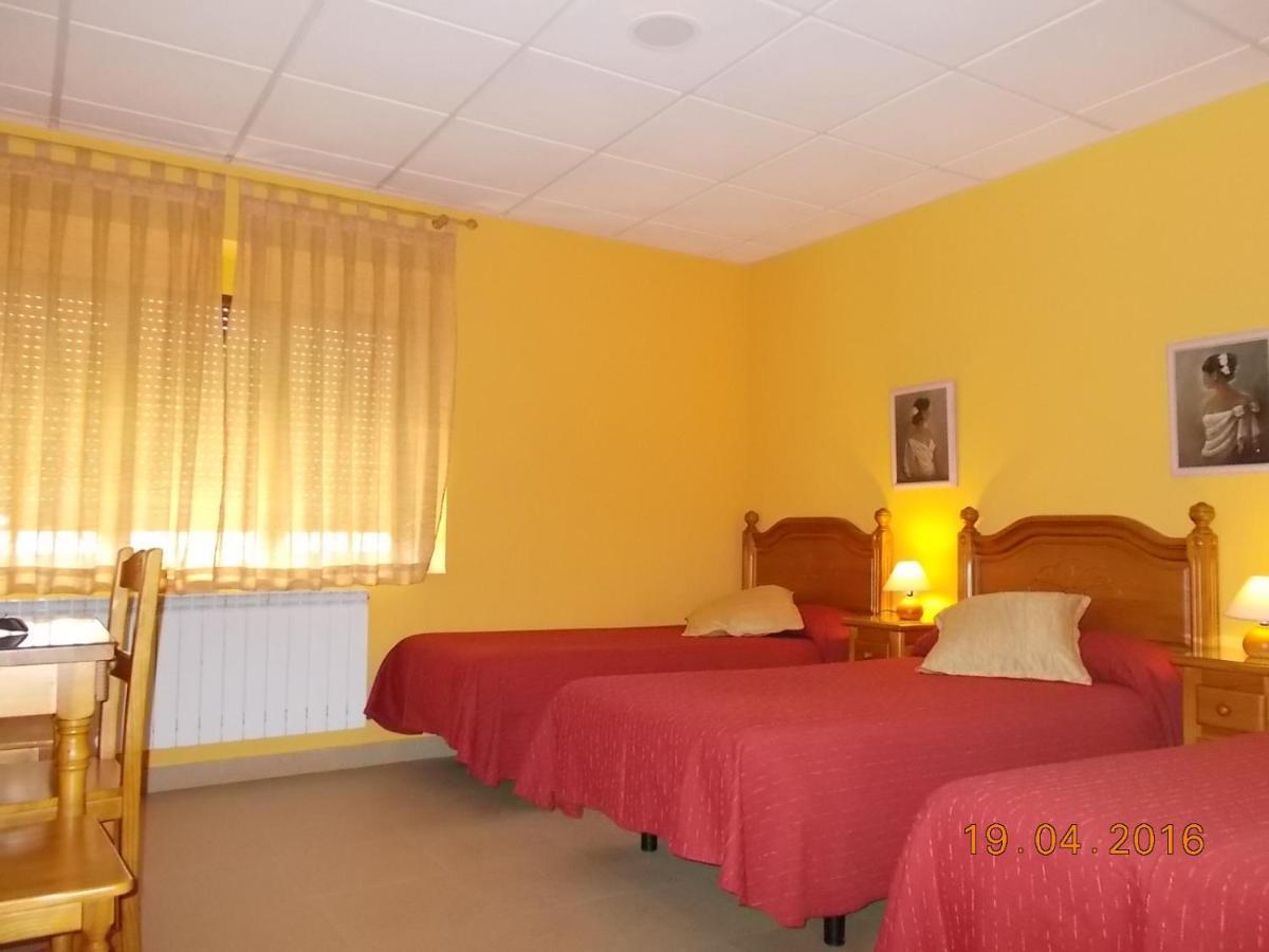Hostal Mirador De Avila Bagian luar foto
