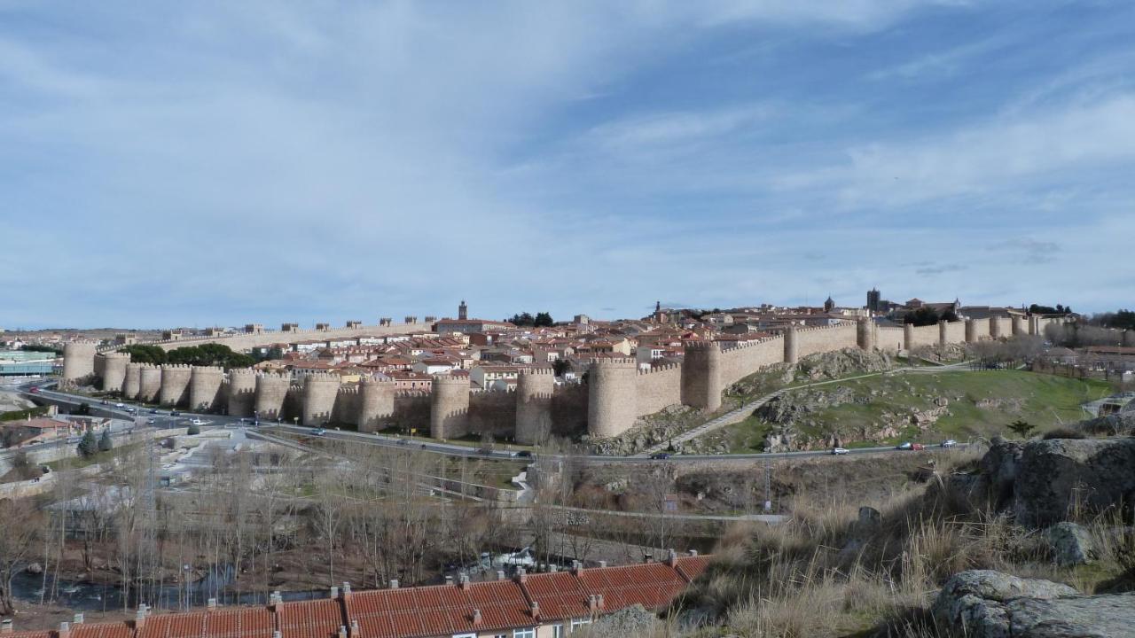 Hostal Mirador De Avila Bagian luar foto